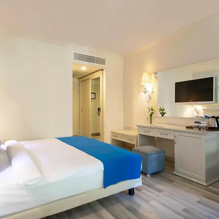 Selectum Collection Bodrum 5* Akyarlar